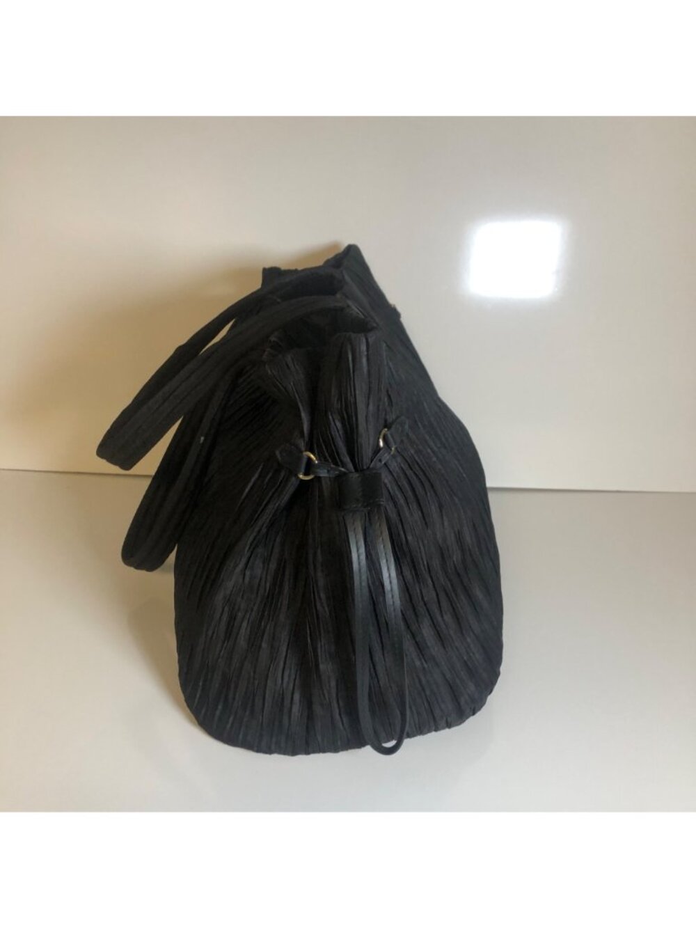 Victorias Secret Black Pleated Tote Bag Double Handles Zip Top Pocket Purse - Picture 2 of 6